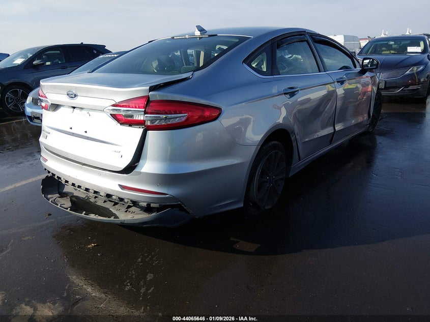 2020 Ford Fusion Se