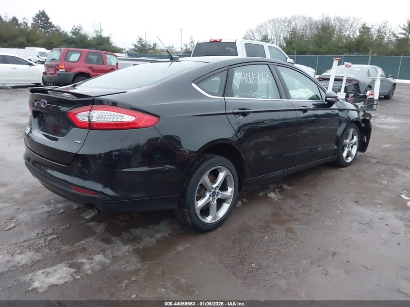 2015 Ford Fusion Se