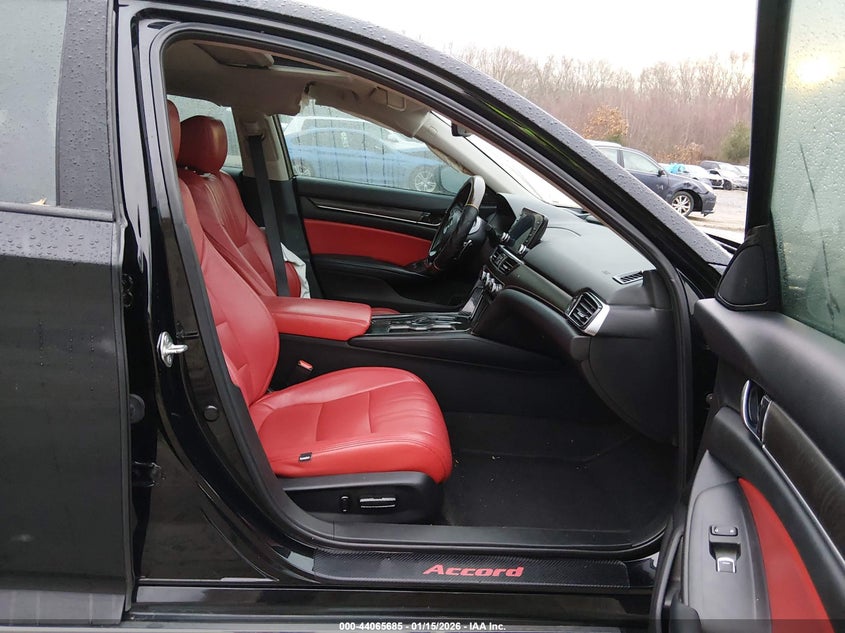 2018 Honda Accord Touring 2.0T