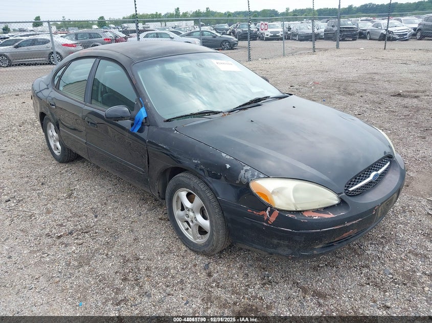 2003 Ford Taurus Se