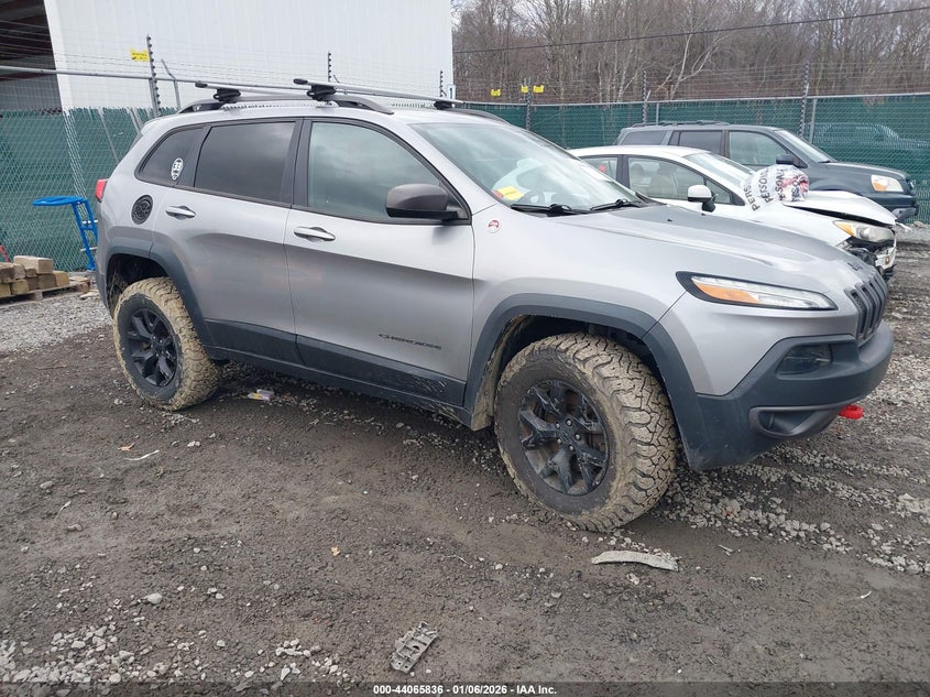 1C4PJMBS3GW179031 2016 Jeep Cherokee Trailhawk auction photo 1
