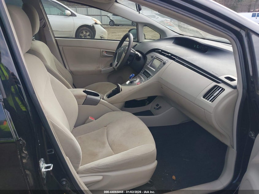 2014 Toyota Prius Two