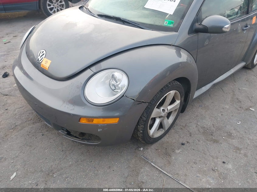 2006 Volkswagen New Beetle 2.5 VIN: 3VWSW31CX6M419848 Lot: 44065964