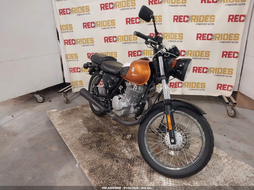 JS1NJ4CAXG2100534 2016 Suzuki Tu250 X auction photo 1