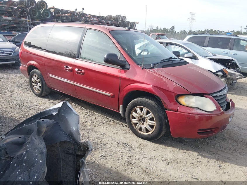 2C4GP54L95R416976 2005 Chrysler Town & Country Touring auction photo 1