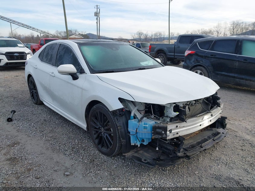 4T1K61AK9NU033992 2022 Toyota Camry Xse auction photo 1