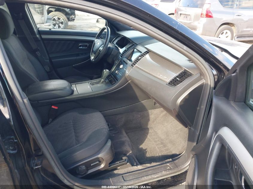 2017 Ford Taurus Sel