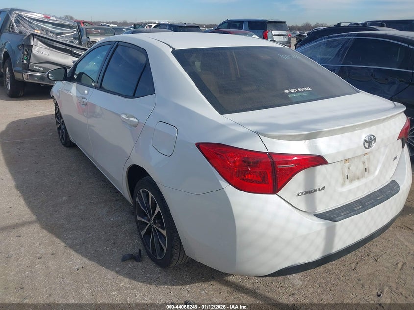 VIN 5YFBURHEXHP669010 2017 TOYOTA COROLLA SE