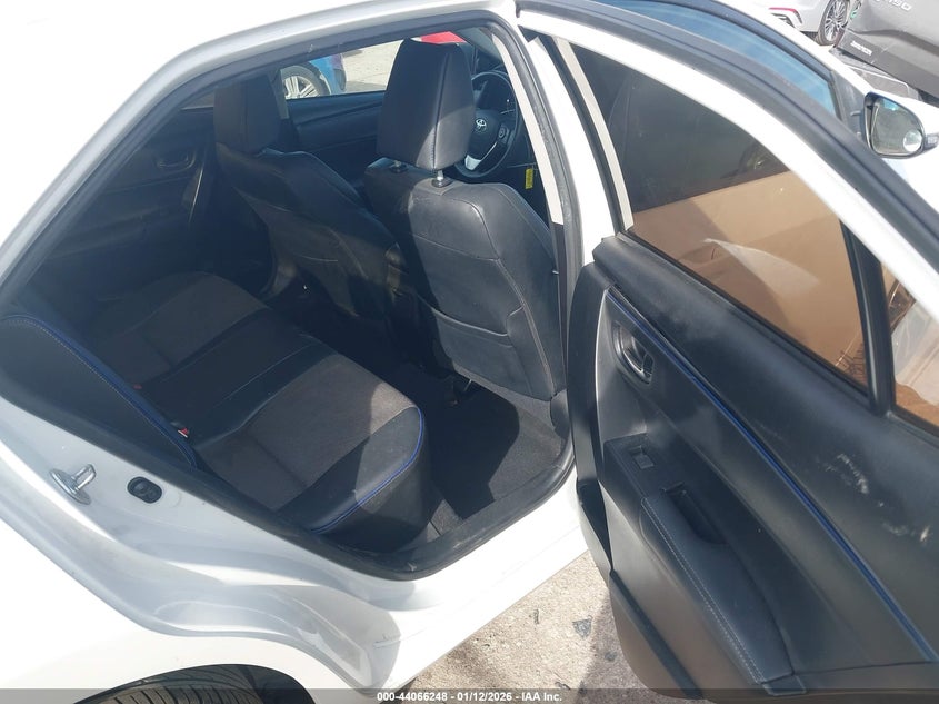 VIN 5YFBURHEXHP669010 2017 TOYOTA COROLLA SE