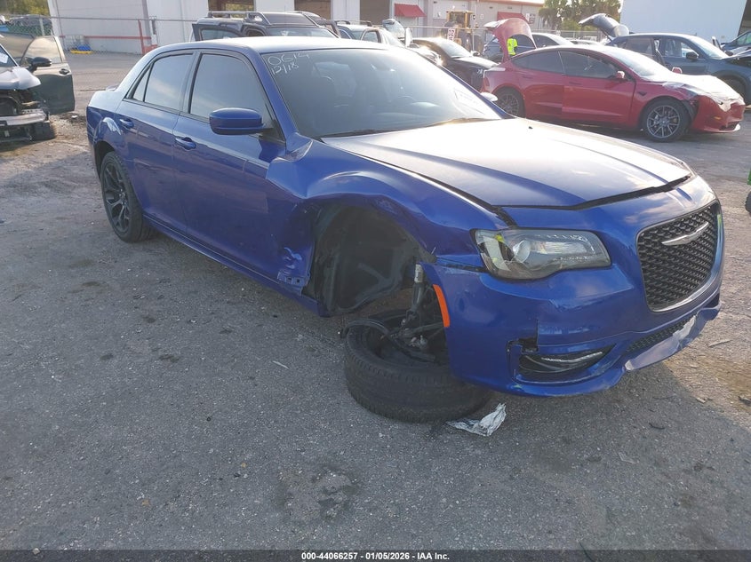 2C3CCABG0KH550614 2019 Chrysler 300 300S auction photo 1