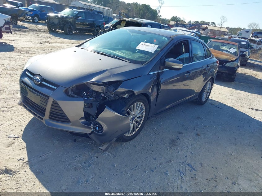 FORD FOCUS 2014 VIN 1FADP3J25EL395772
