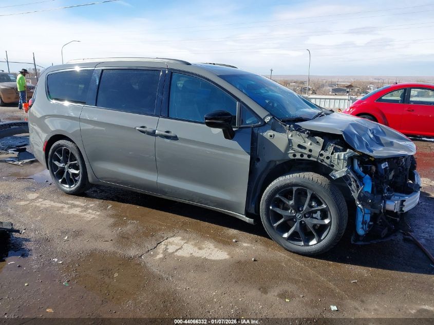 2025 Chrysler Pacifica - 2C4RC1GG9SR569414