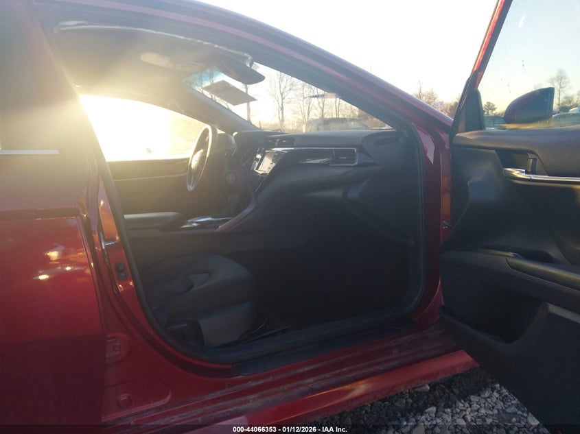 2020 Toyota Camry Le