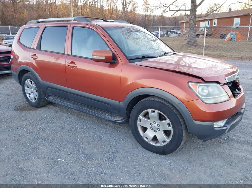 KNDJH742395026593 KIA BORREGO Photo 1