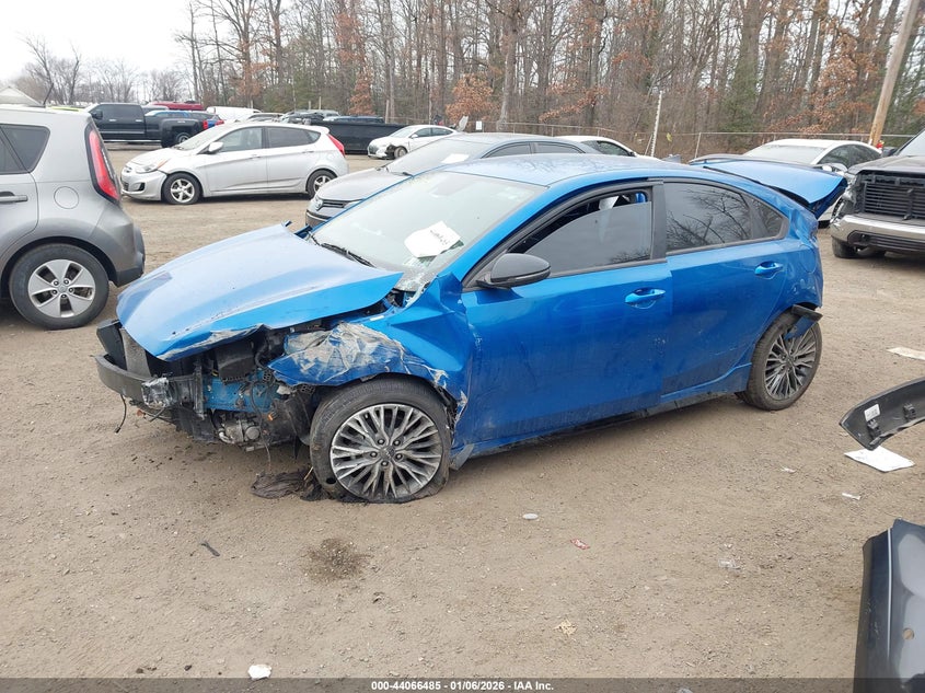 2023 Kia Forte Gt-Line