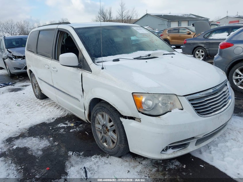 2C4RC1BG8ER304561 2014 Chrysler Town & Country Touring auction photo 1
