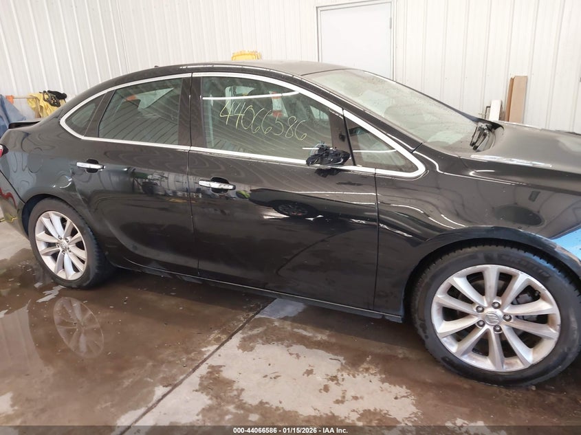 2013 Buick Verano Leather Group VIN: 1G4PS5SK3D4107431 Lot: 44066586