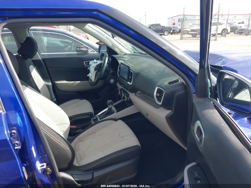 2021 Hyundai Venue Sel