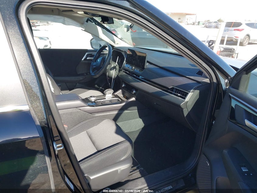 2025 Mitsubishi Outlander Es 2.5 2Wd