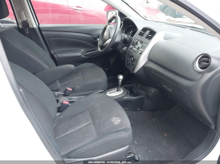 2017 Nissan Versa 1.6 Sv