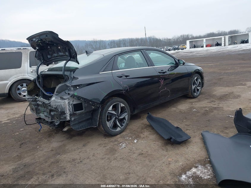 2023 Hyundai Elantra Hybrid Limited