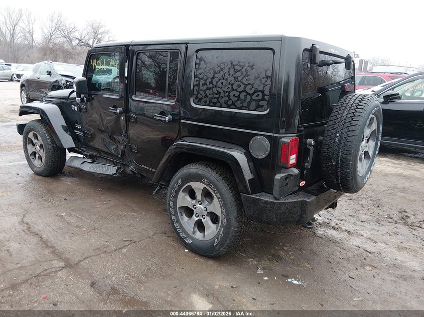 2017 Jeep Wrangler Unlimited Sahara 4X4