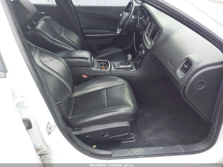 2019 Dodge Charger Sxt Rwd