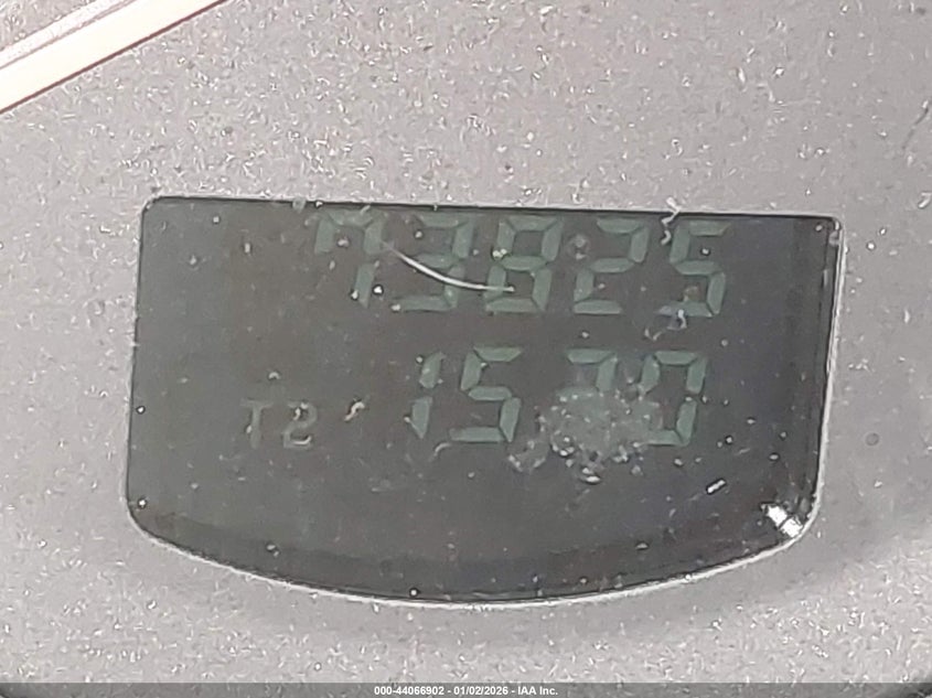 2003 Volvo V70 2.4 VIN: YV1SW61T332314084 Lot: 44066902