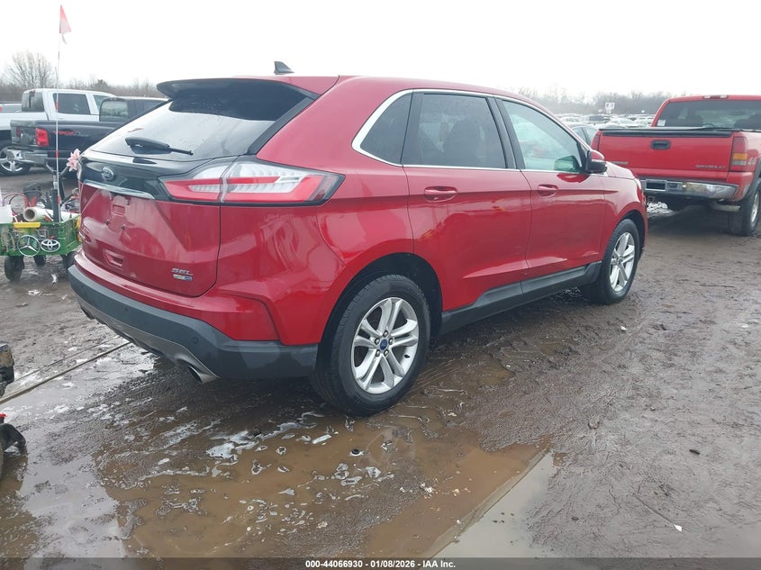 2020 Ford Edge Sel