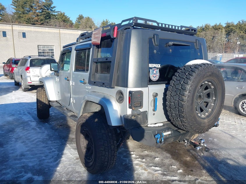 2011 Jeep Wrangler Unlimited Sahara