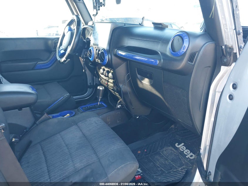 2011 Jeep Wrangler Unlimited Sahara