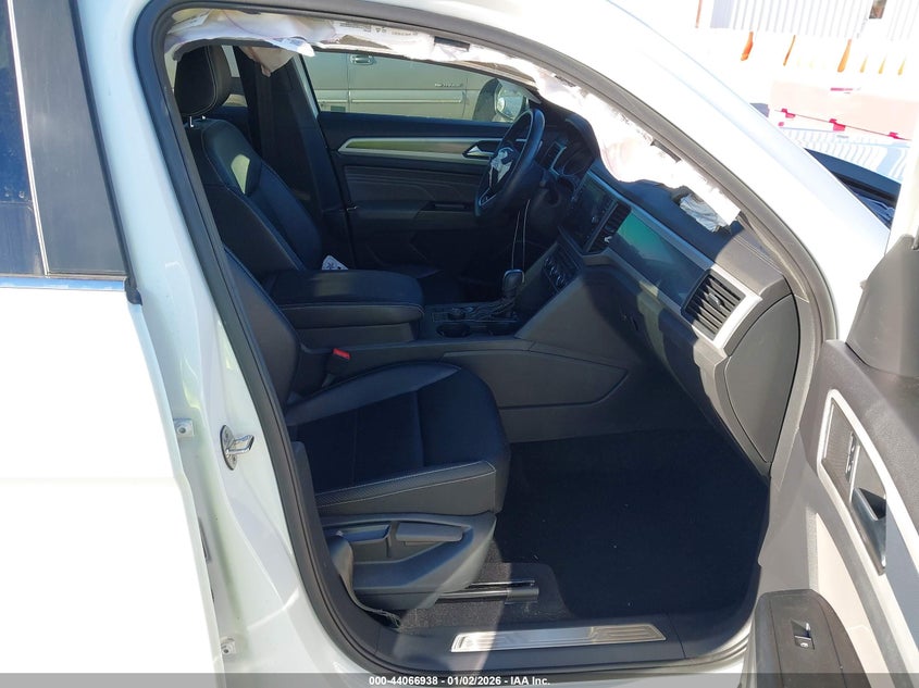 2021 Volkswagen Atlas Cross Sport 3.6L V6 Se W/Technology R-Line