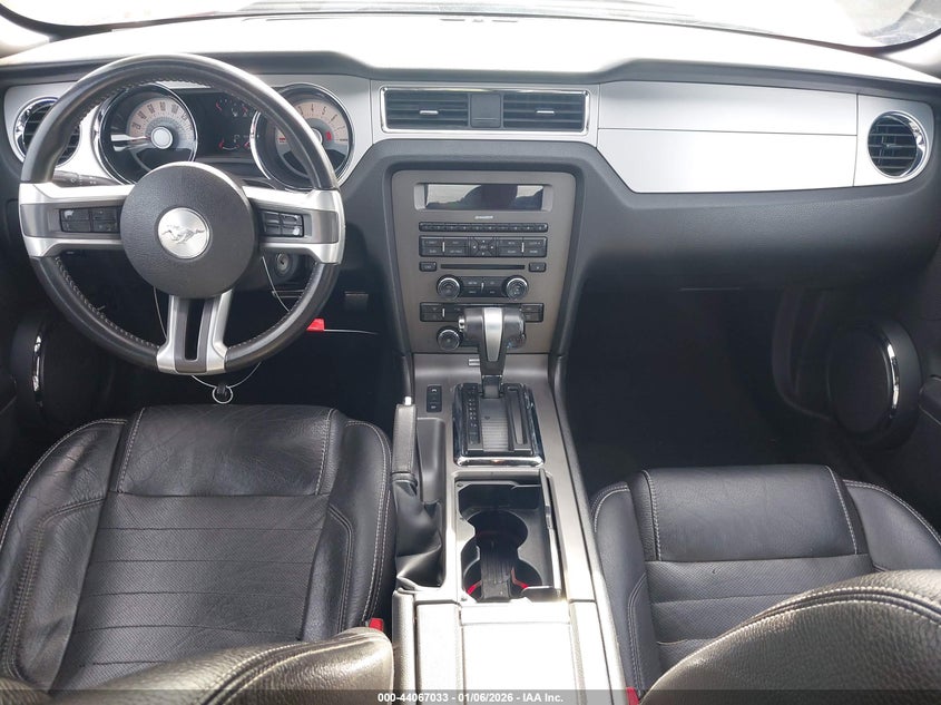 2011 Ford Mustang V6 Premium