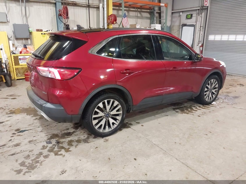 2020 Ford Escape Titanium Hybrid