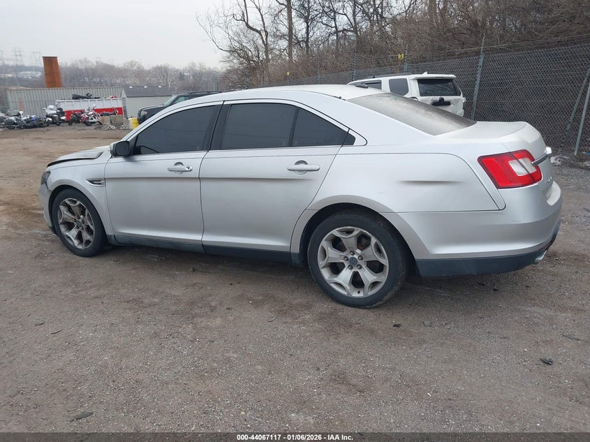 2010 Ford Taurus Sel