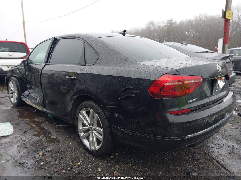 2019 Volkswagen Passat 2.0T Wolfsburg Edition