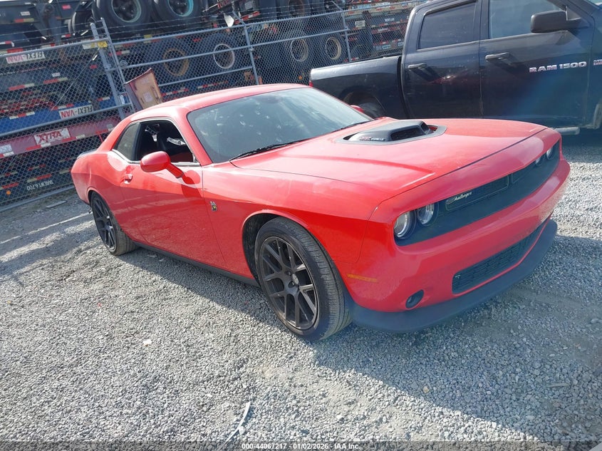 2016 Dodge Challenger 392 Hemi Scat Pack Shaker