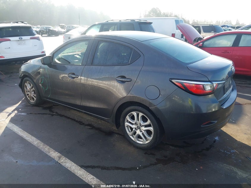VIN 3MYDLBYV5HY148913 2017 TOYOTA YARIS IA