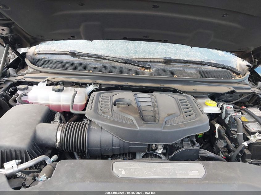 2025 Jeep Wagoneer - 1C4SJSBP9SS530650