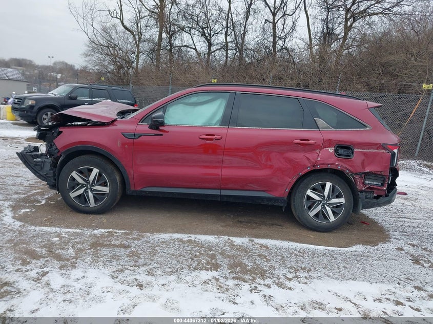 VIN 5XYRL4LC0MG068309 2021 KIA SORENTO S