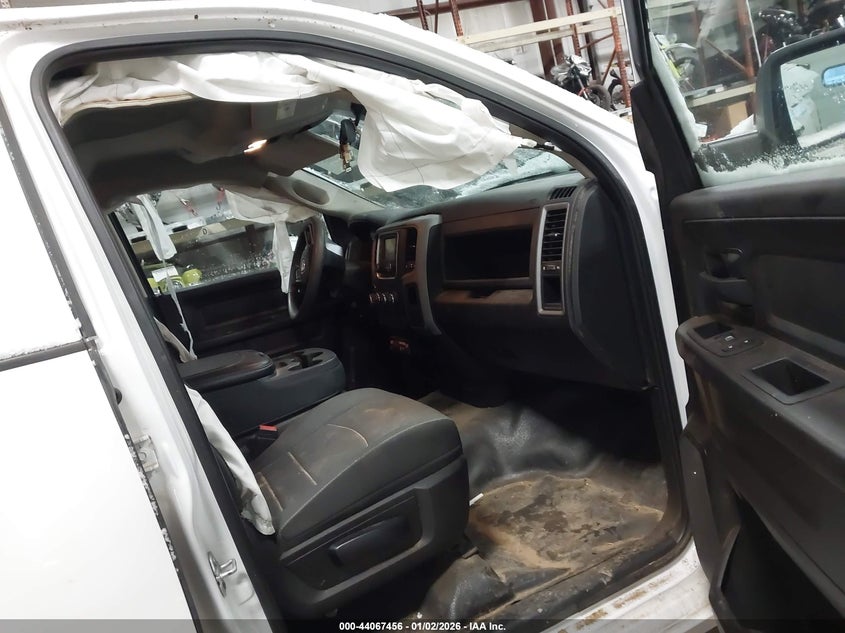 2021 Ram 1500 Classic Tradesman 4X4 6'4 Box