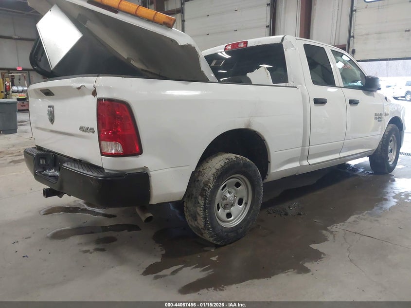 2021 Ram 1500 Classic Tradesman 4X4 6'4 Box