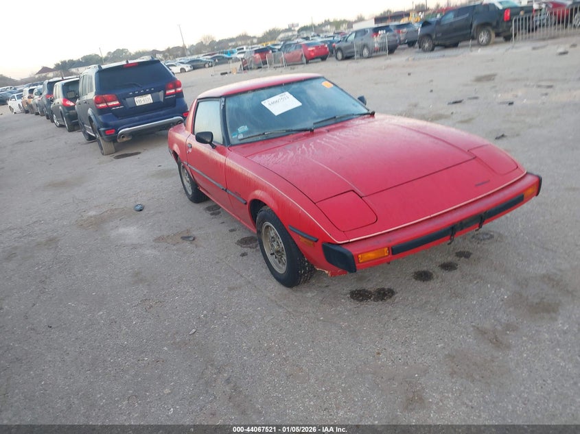 SA22C629564 MAZDA RX-7 Photo 1