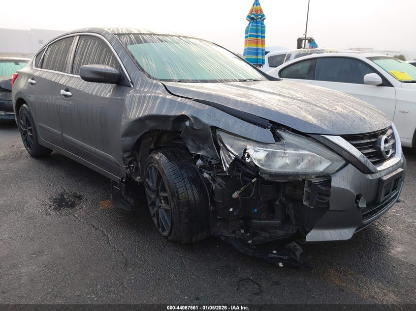 1N4AL3AP8HN359464 2017 Nissan Altima 2.5 S auction photo 1