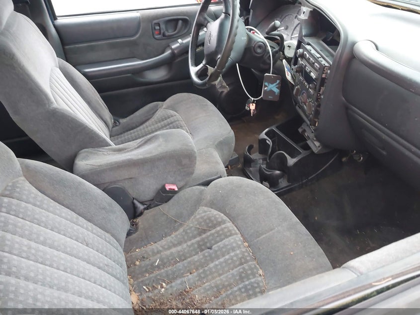 2002 Chevrolet S-10 Ls