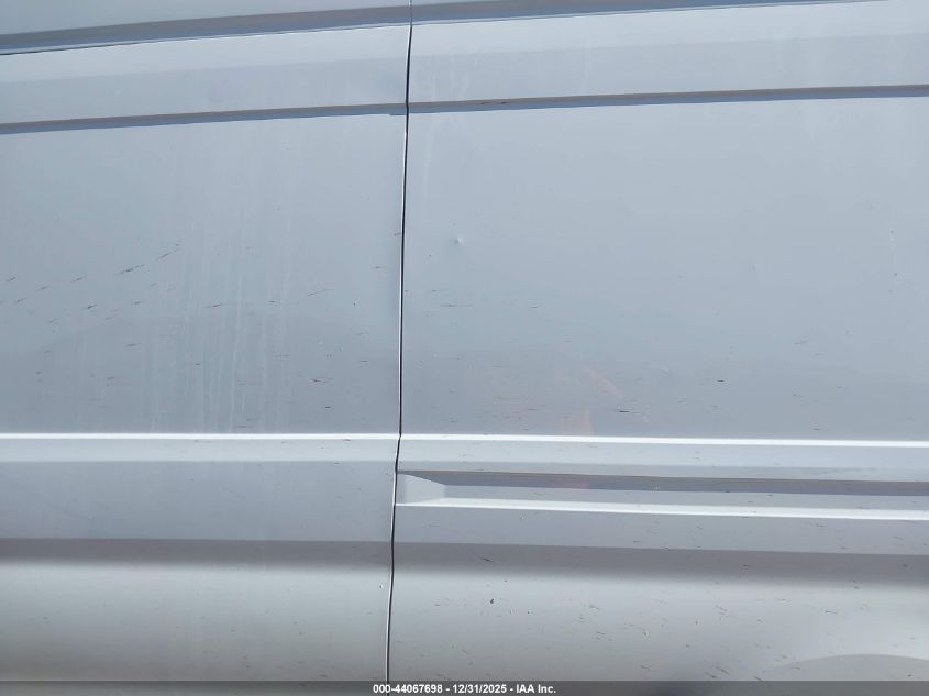 2022 Ford Transit-250 - 1FTBR2X83NKA63904