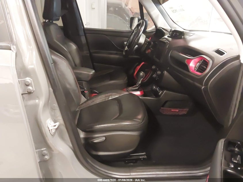 2021 Jeep Renegade Trailhawk 4X4