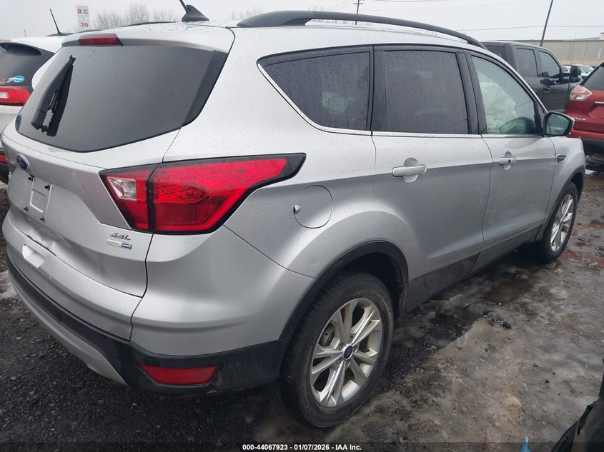 2019 Ford Escape Sel