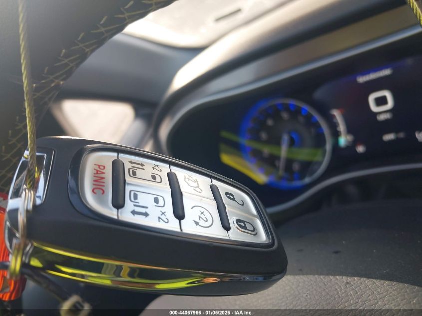 2026 Chrysler Pacifica - 2C4RC1BG8TR188761