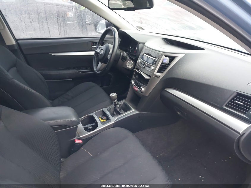 2010 Subaru Outback 2.5I Premium